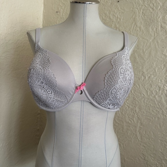 Victoria’s Secret Body by Victoria Lined Perfect Coverage Bra 36DDD - Picture 1 of 7